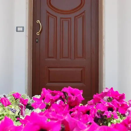 Pietrabianca Bed & Breakfast *
